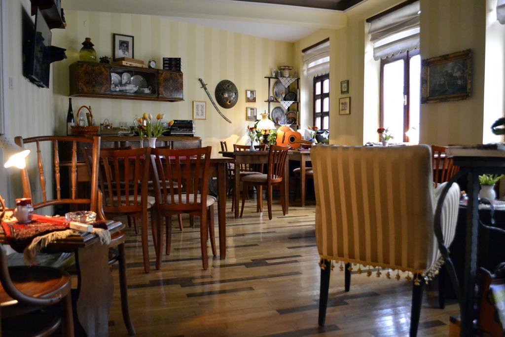 Ada Hotel SJJ Eksteriør billede
